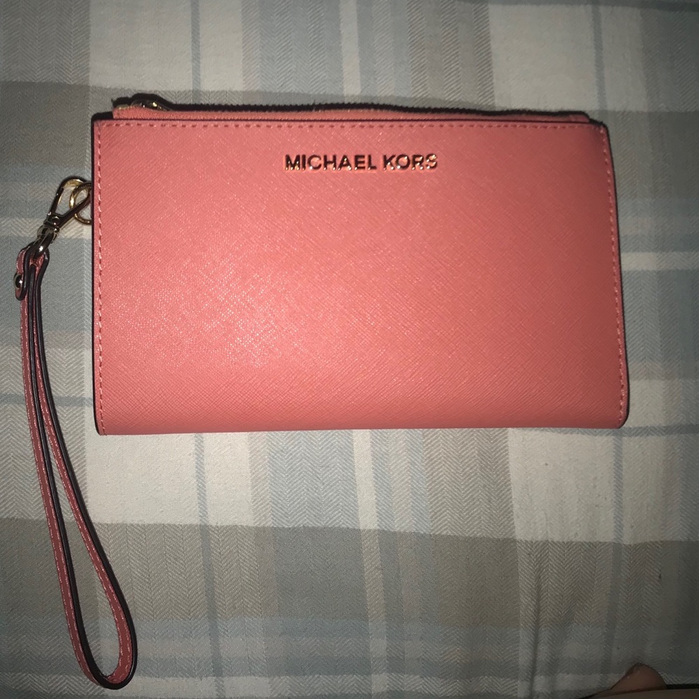 Michael Kors wallet (purse in other listing)